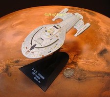 Furuta Star Trek Vol 2 USS Voyager NCC-74656 Spaceship Display Model ST2_16