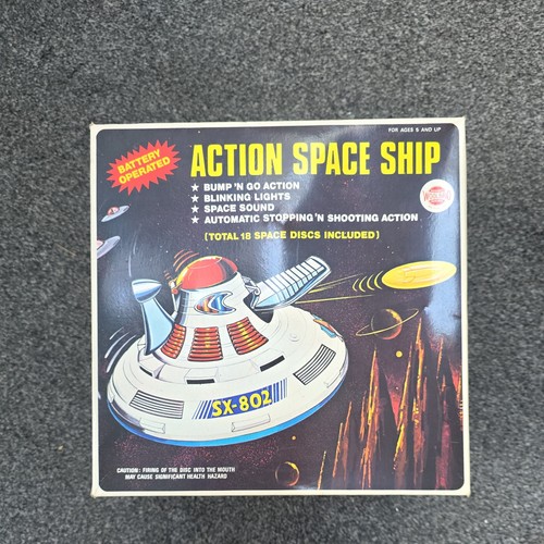 Action space ship toy 1980s - toy,