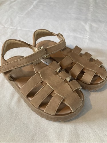 Child tan cage - child’s,