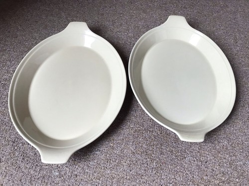 Two hornsea pottery - two, oval