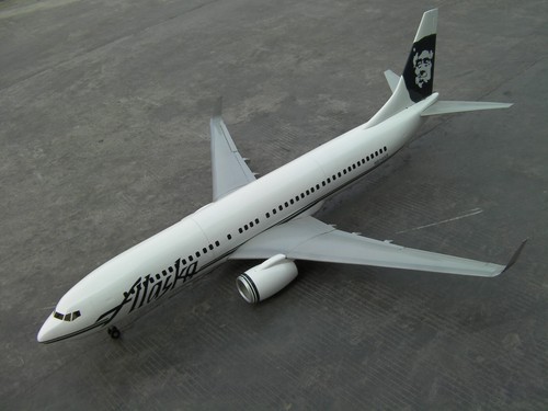 Boeing 737 alaska air - 737,