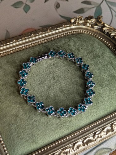 Emerald green crystal - emerald,