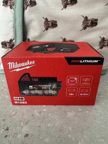 Milwaukee m18 18v 0ah - milwaukee,