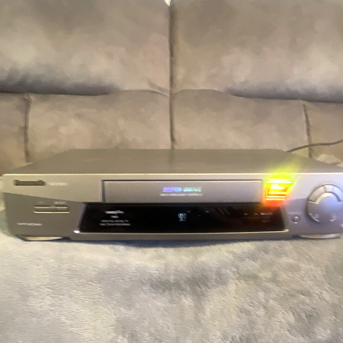 Panasonic fj610 vhs vcr - vhs,