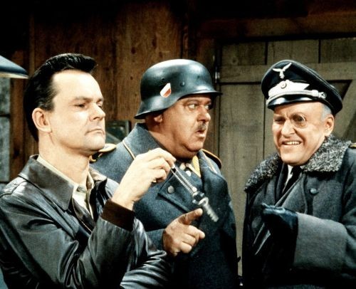 Hogan heroes unsigned - hogan's, photo