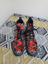 VGC Womens Reiker Floral Lace