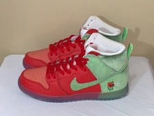 NIKE SB DUNK HIGH STRAWBERRY