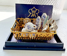 Reutter Dollshouse Miniature