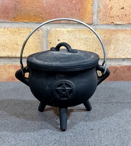 Pentagram cast iron cauldron - cast,