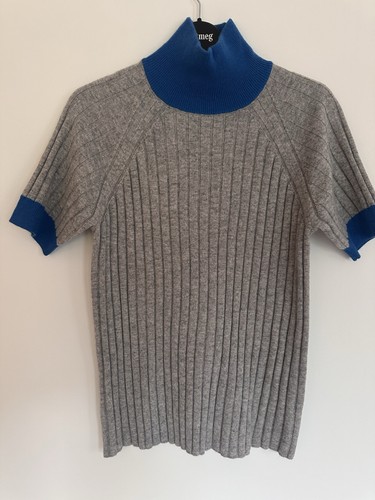 Grey short sleeve polo - short, neck
