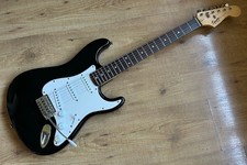 Fender Squier Bullet Strat