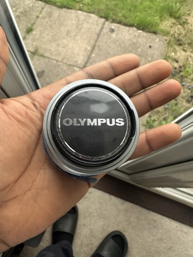 Olympus zuiko 45mm - 45mm, f/1.8