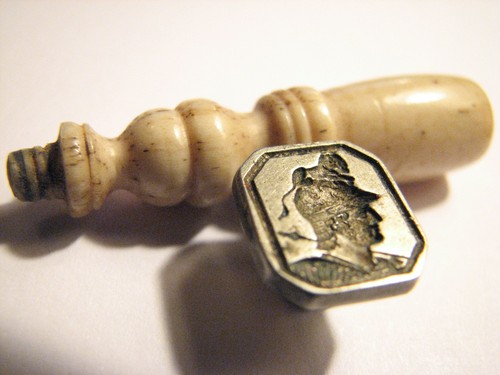 Intaglio seal century - seal, 19