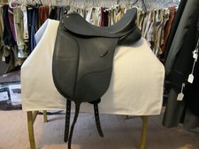 Bates Isabell Dressage Saddle 17”