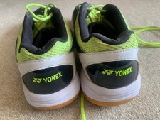Yonex Power Cushion 64 ZM Badminton Shoes, UK Size 9
