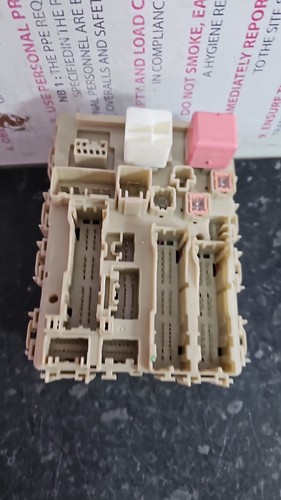 2011 toyota auris diesel fuse - 2011,