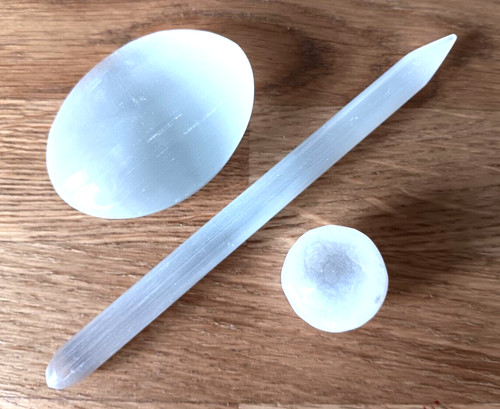 Selenite charging - selenite,