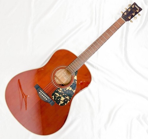 Yamaha 11b acoustic guitar - yamaha,