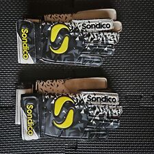 Childrens Sondico Size 6