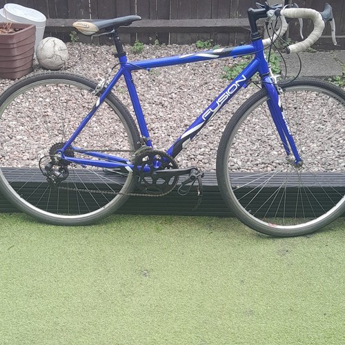 Fusion 700c road bike - fusion,