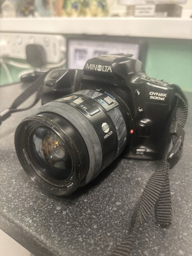 Minolta dynax 500si - minolta, black