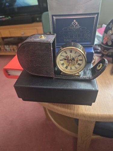 Travel clock roger - by,
