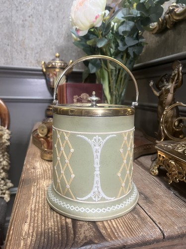 Ultra rare wedgwood sage - rare,