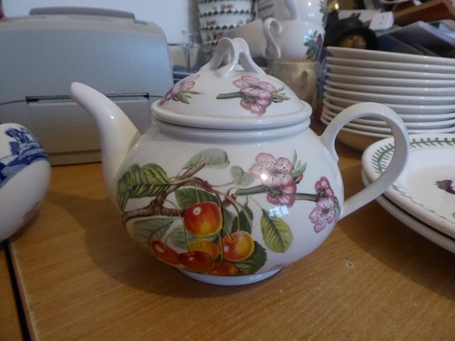 Portmeirion pomona teapot 4 - teapot, 3-4