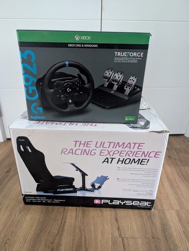 Playseat evolution sim rig - evolution,
