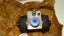 AUSTIN MINI & BOND BUG REAR WHEEL CYLINDER 4241-075