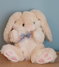 Metro Soft Toys Cream & White