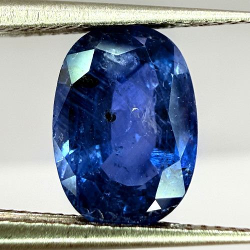 Natural deep blue sapphire - sapphire, igi