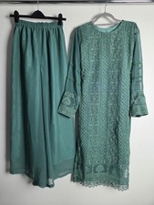 2 Piece Salwar Kameez Suit Size Small/8 Pakistani Fancy Wide Leg Green