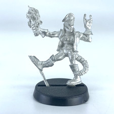 Blood Bowl Chaos Cheerleader -