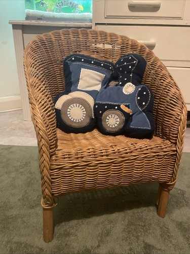 Child wicker chair - child’s,