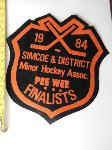 Simcoe minor hockey 1984 patch - simcoe,