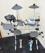 Yamaha DTX 500 Electronic Drum Kit / electric set with drumsticks & headphones 