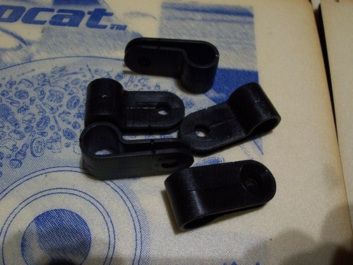 New genuine ford plastic p - ford,