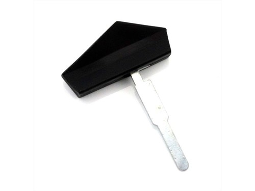 Ignition key universal for