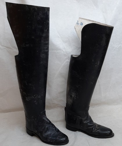 Household cavalry knee length - cavalry,