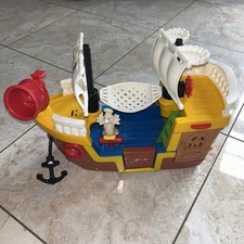 Fisher Price Little People