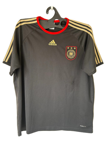 2010 germany away - 2010-11, football