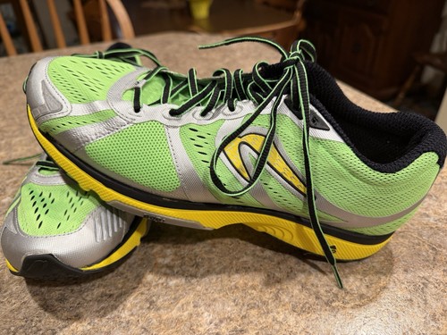 Nib men newton - newton, running