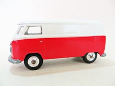 CORGI 433 'VW T1 PANEL SPLIT SCREEN KOMBI VAN' RED/WHITE. VINTAGE. VERY GOOD.