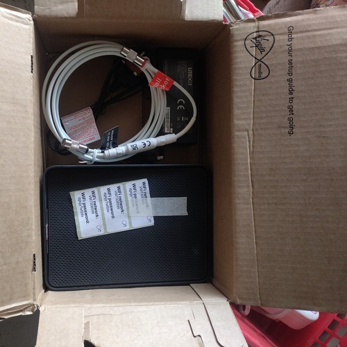 Virgin media hub vmdg505 - virgin,