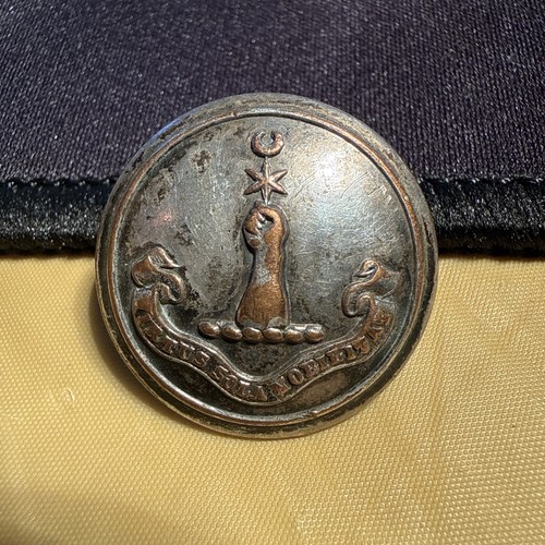 Bb570 henderson family crest - bb570-,