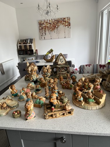 Pendelfin stoneware rabbits - stoneware,