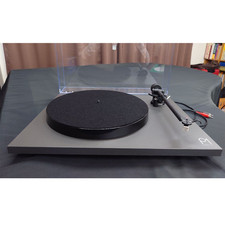 Rega Planar 1 mk2 Turntable