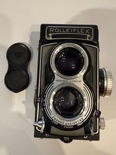 Rolleiflex Medium Format TLR Camera With Carl Zeiss Tessar 75mm f3.5 Lens