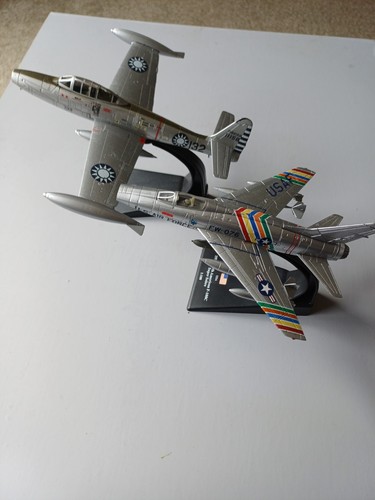 Amercom diecast model jets - diecast,